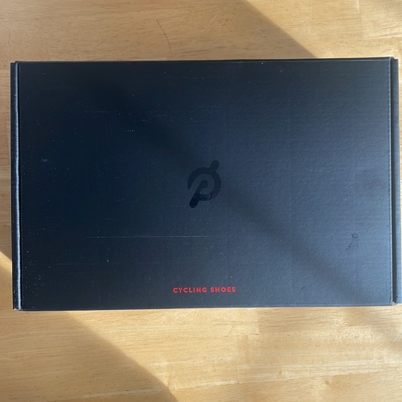 Peloton Cycling Shoes, size 40, women 9, men 7 - Picture 2 of 5